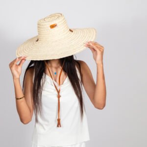 chapeau